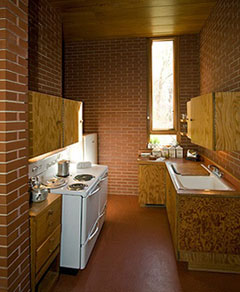 Pope-Leighey kitchen (photo by Ronal Hilton)